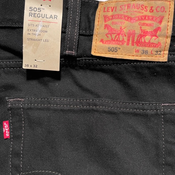 Levi’s 34x30 721 High Rise Skinny Black - Picture 2 of 2